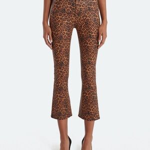 NWOT-  7 For All Mankind Slim Kick Printed Flare Capri Size 23